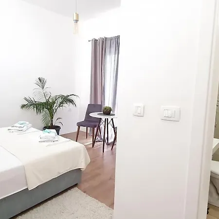 Happy Ii Apartment