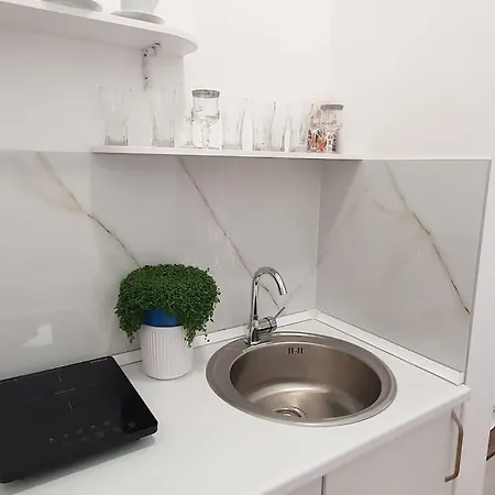 Happy Ii アパート モスタル